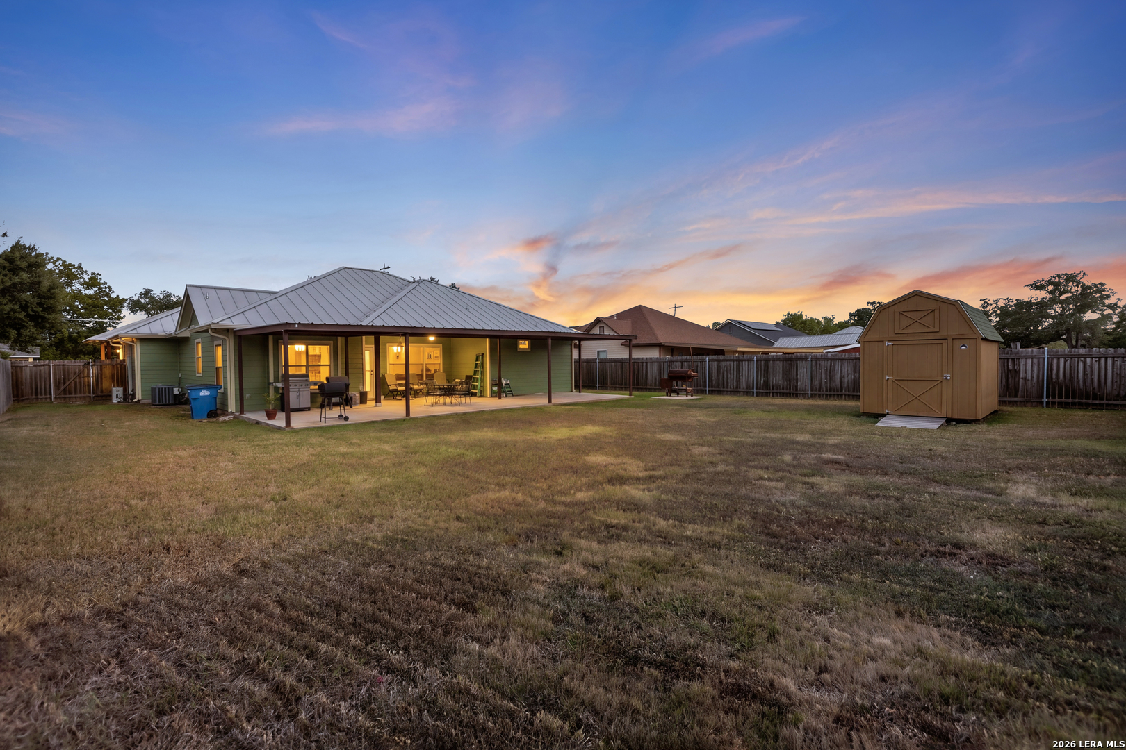 main property photo 21