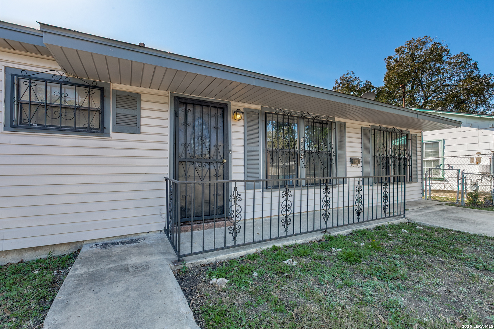 main property photo 3