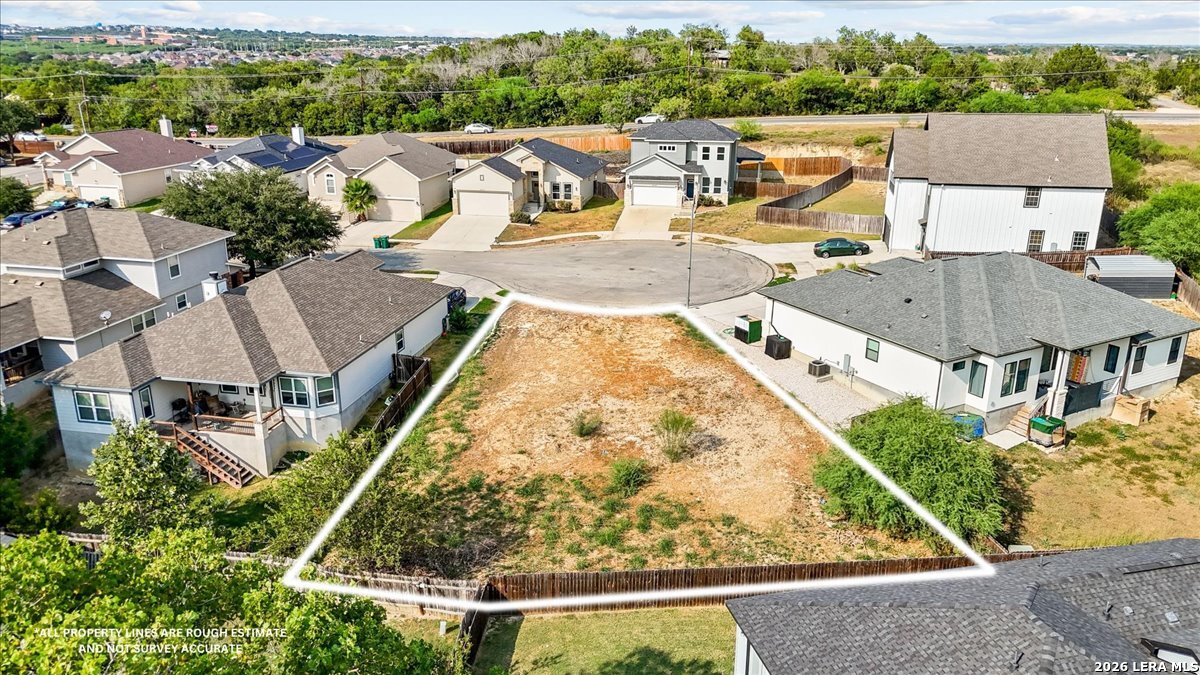 main property photo 17