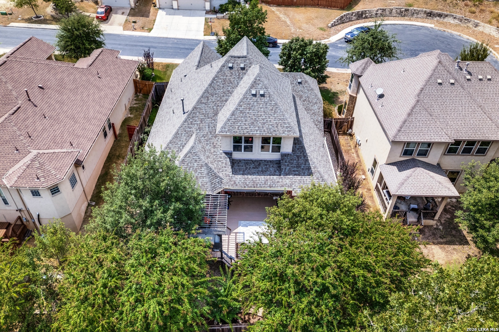 main property photo 35