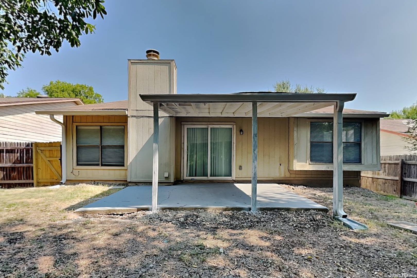 main property photo 13