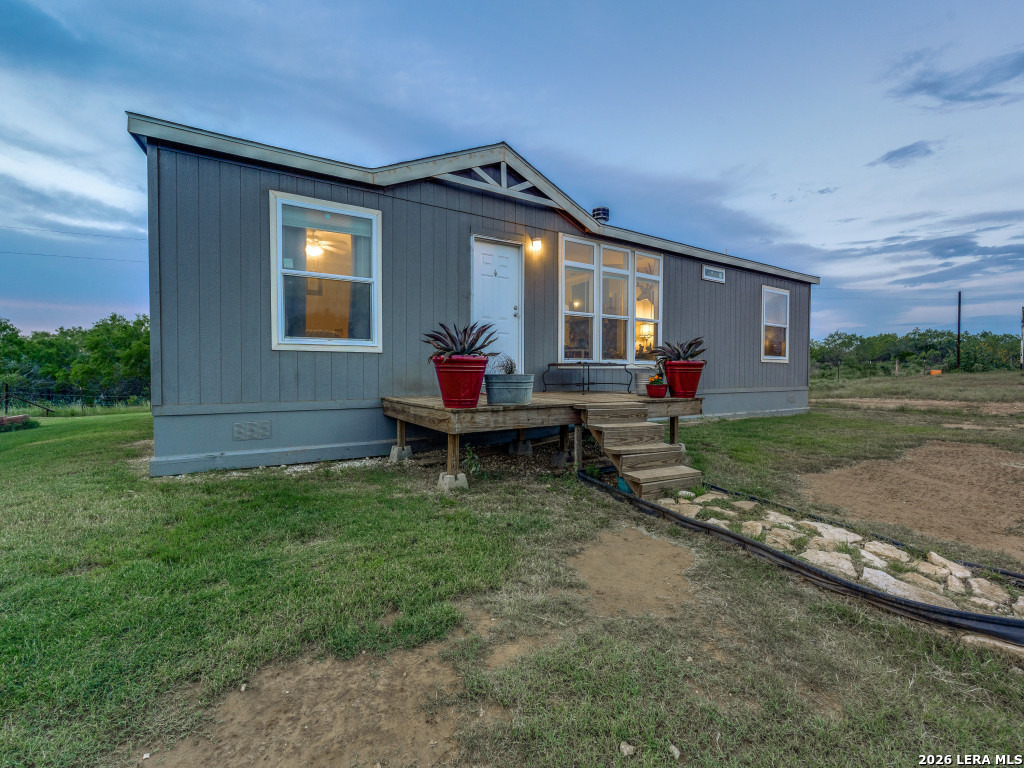 main property photo 10