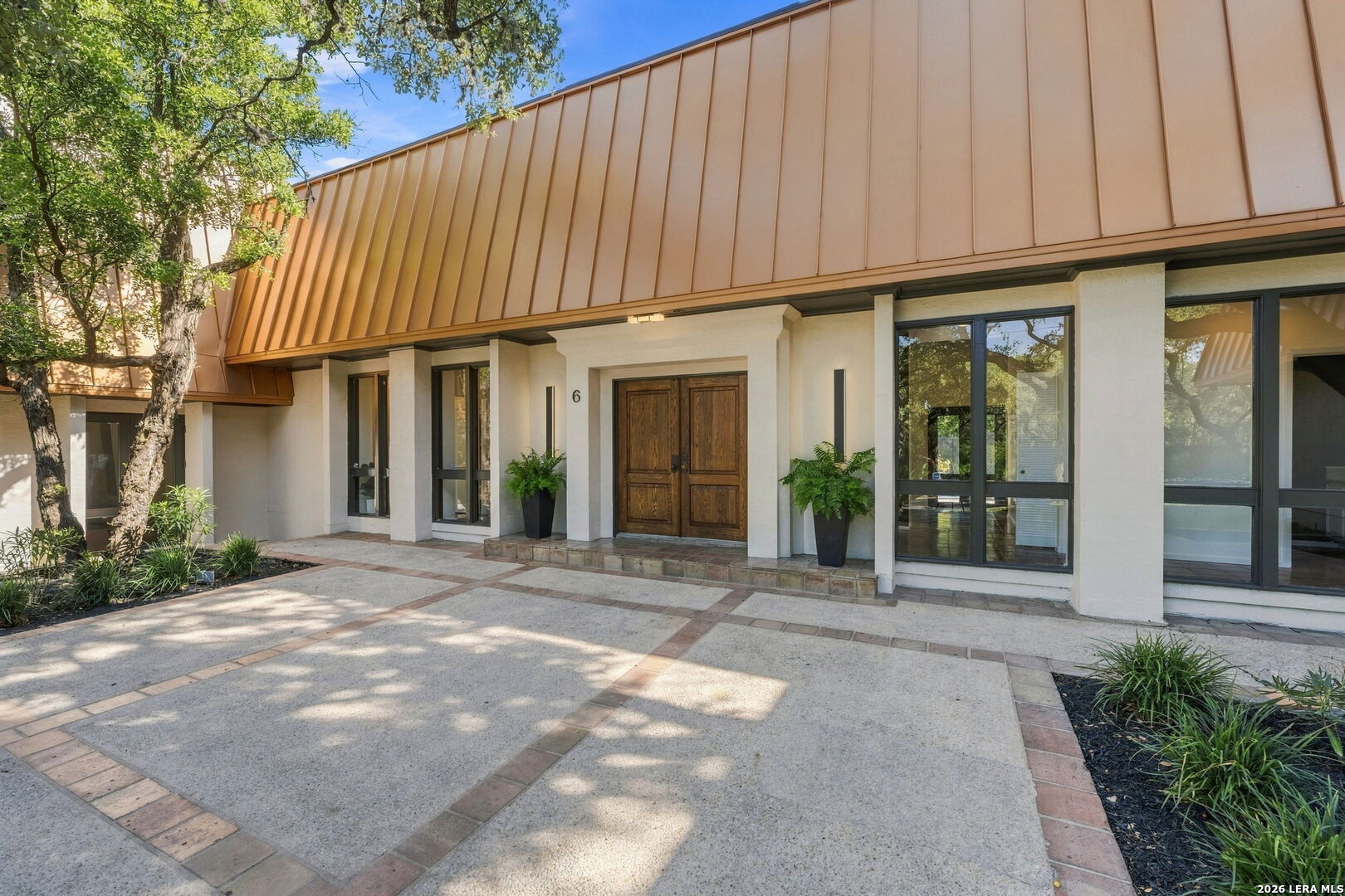 main property photo 57