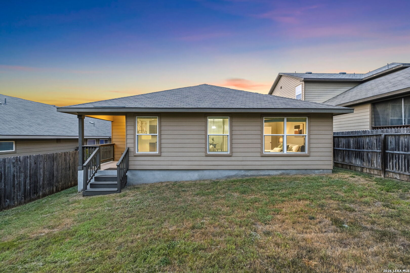 main property photo 29