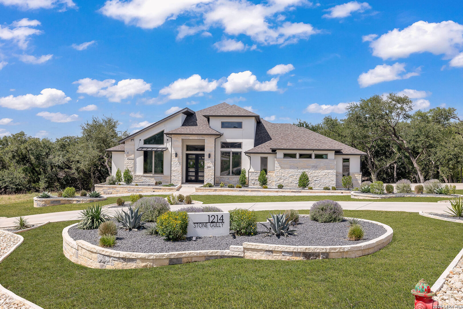 main property photo 60