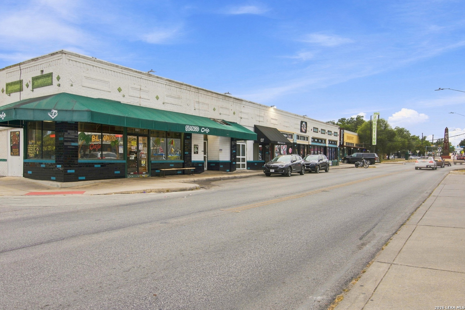 main property photo 23
