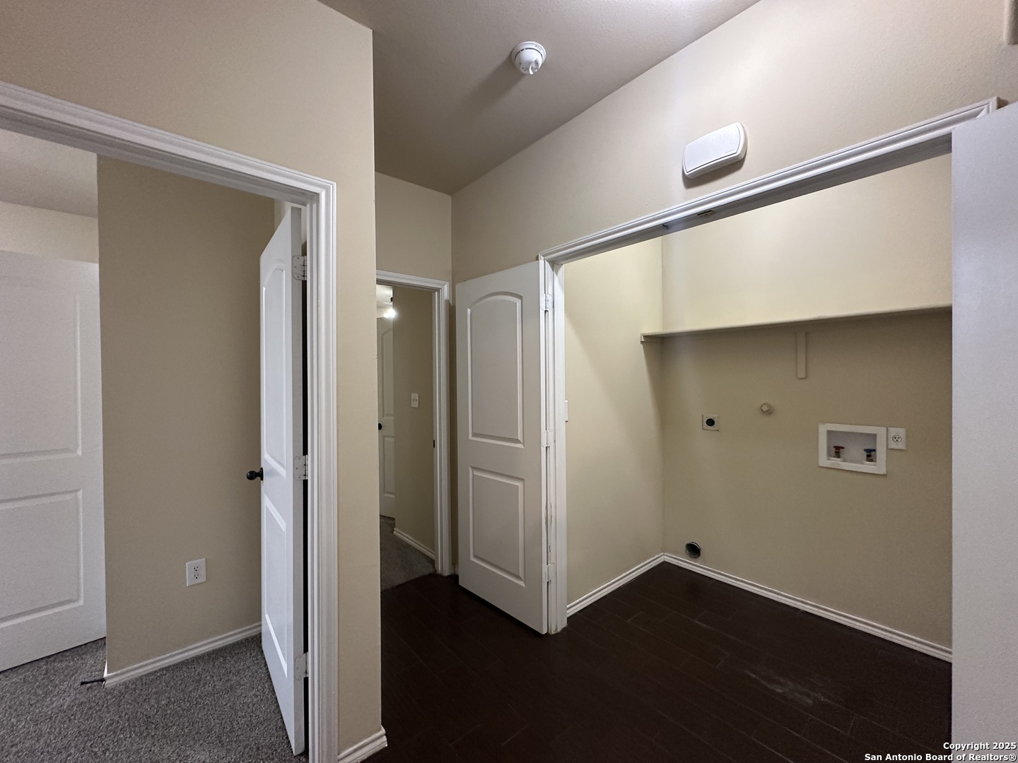 main property photo 11