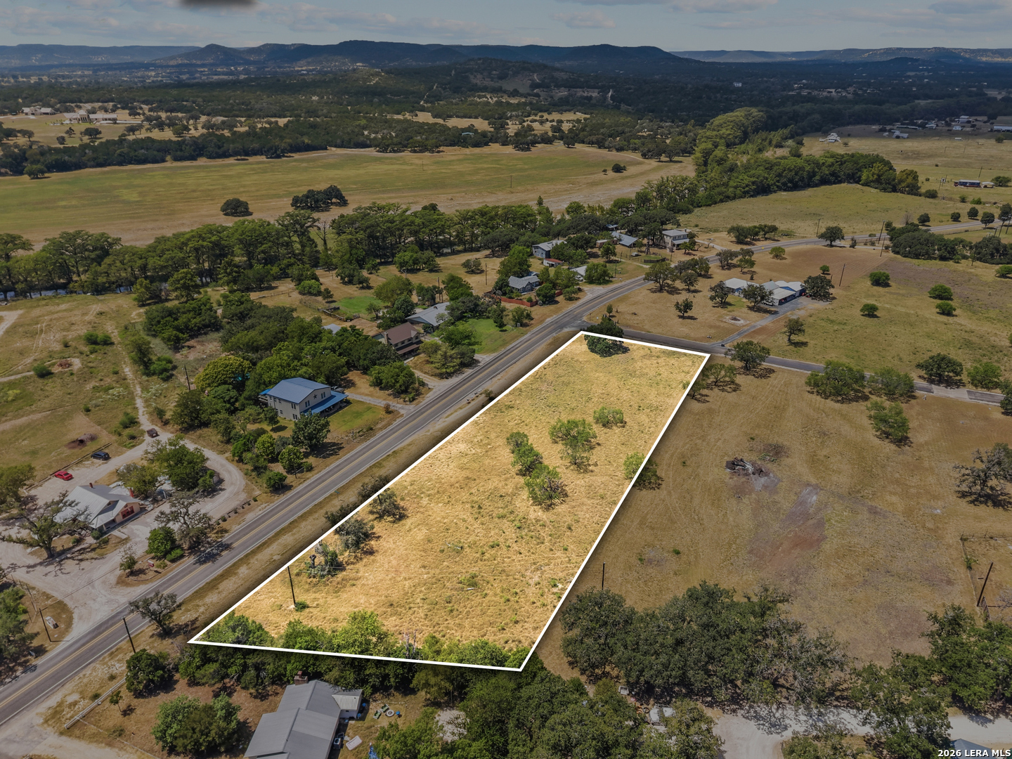 main property photo 13