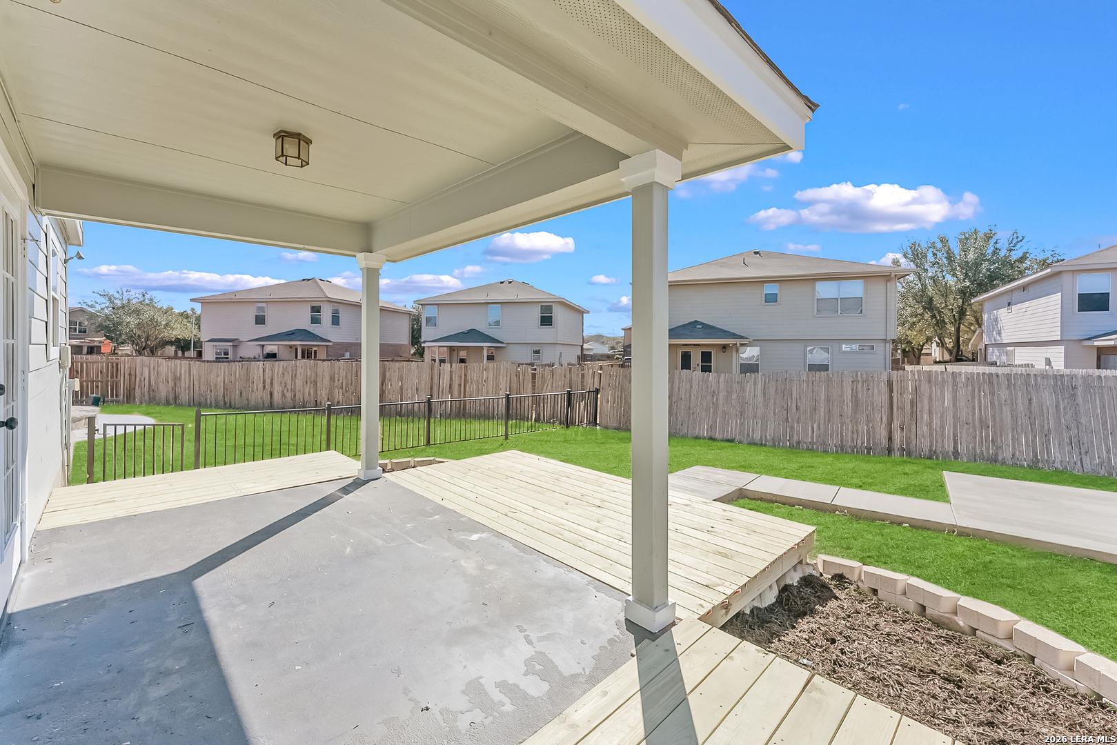 main property photo 38