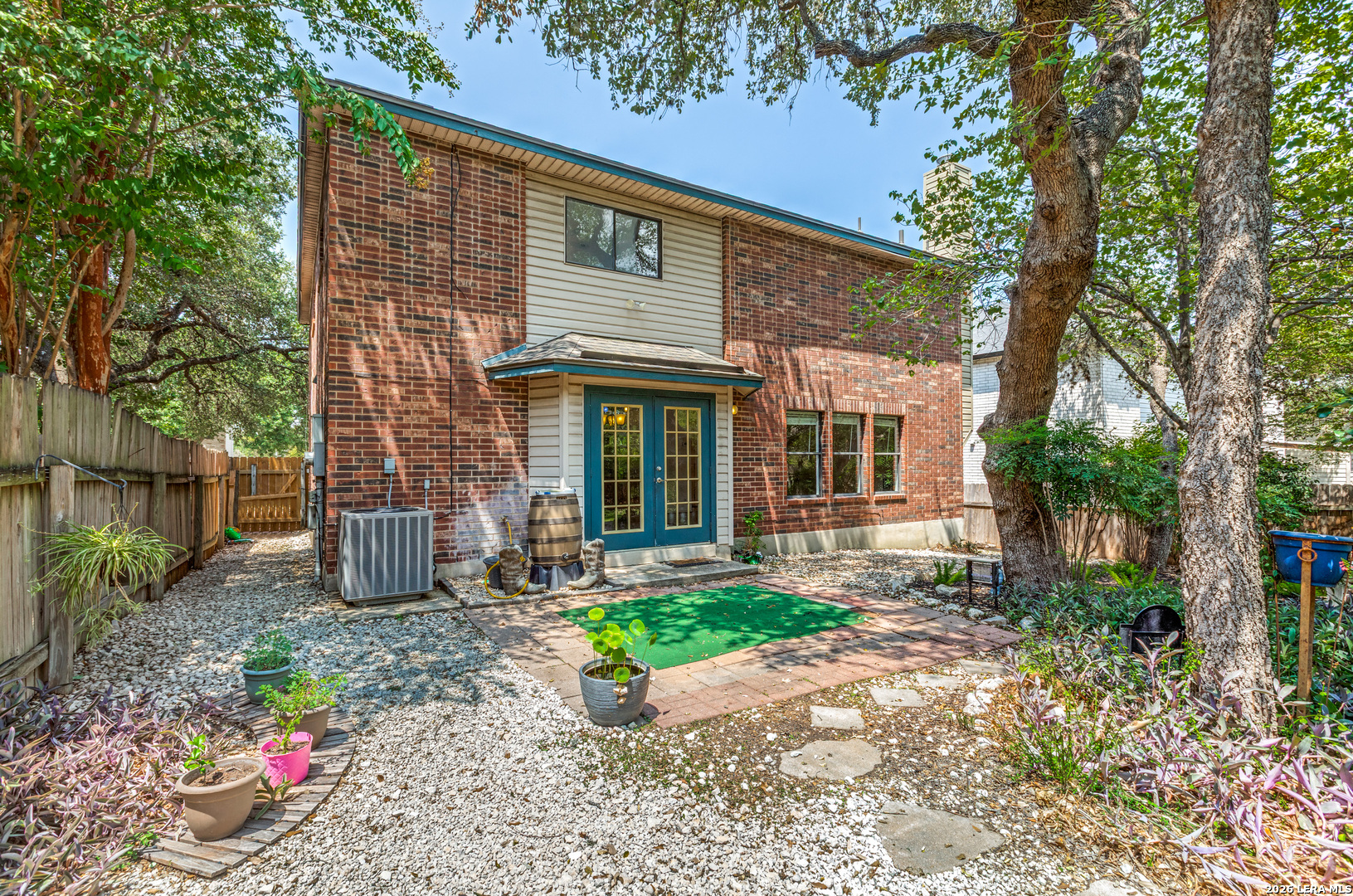 main property photo 20
