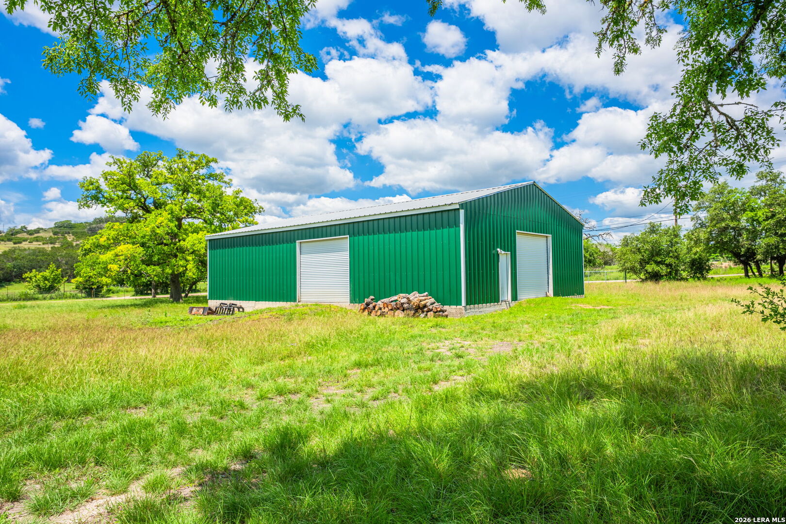 main property photo 19