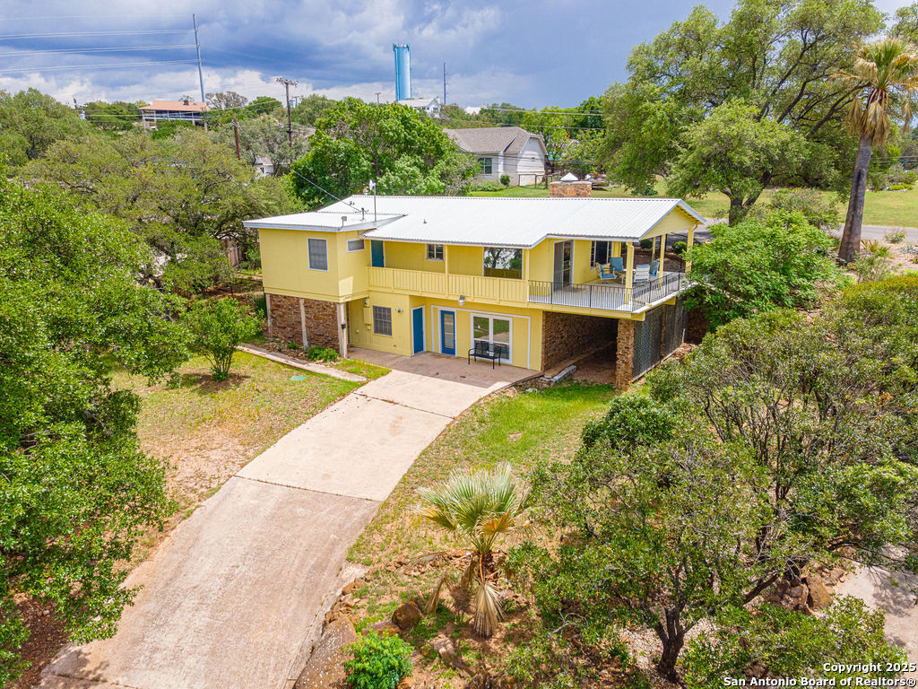 main property photo 38