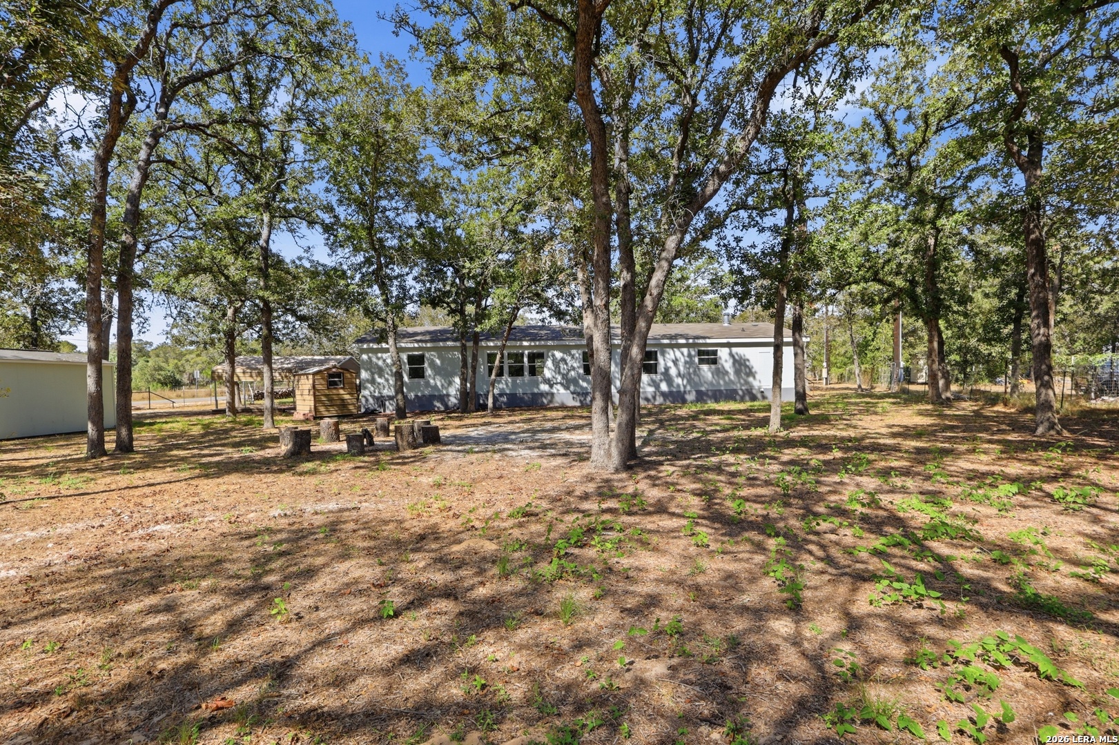main property photo 27