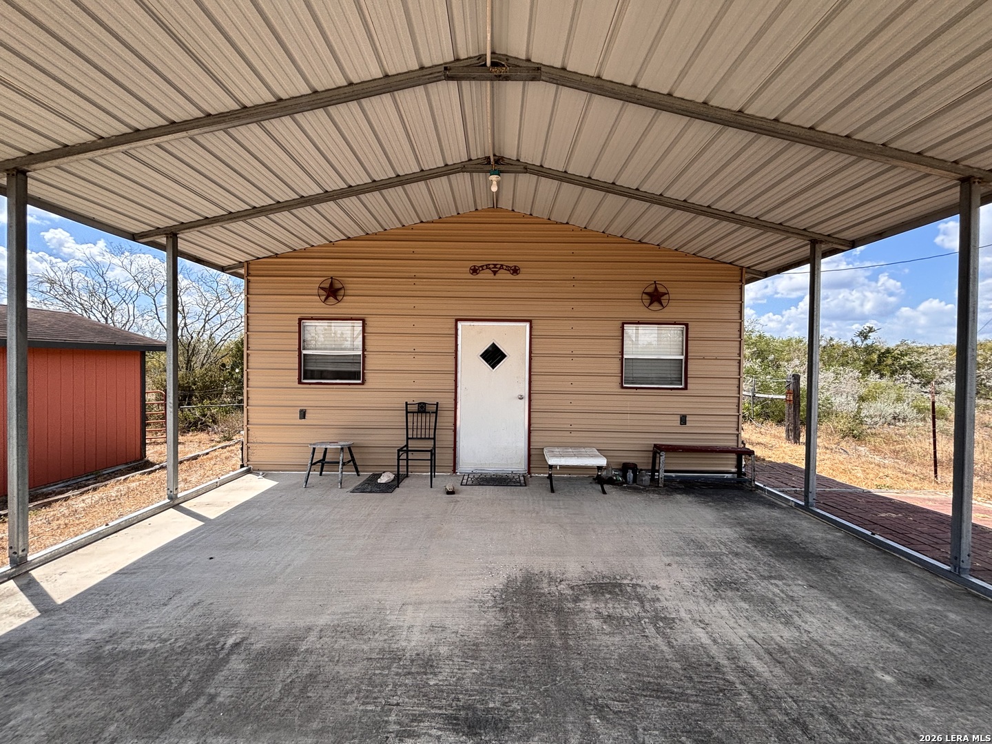 main property photo 26