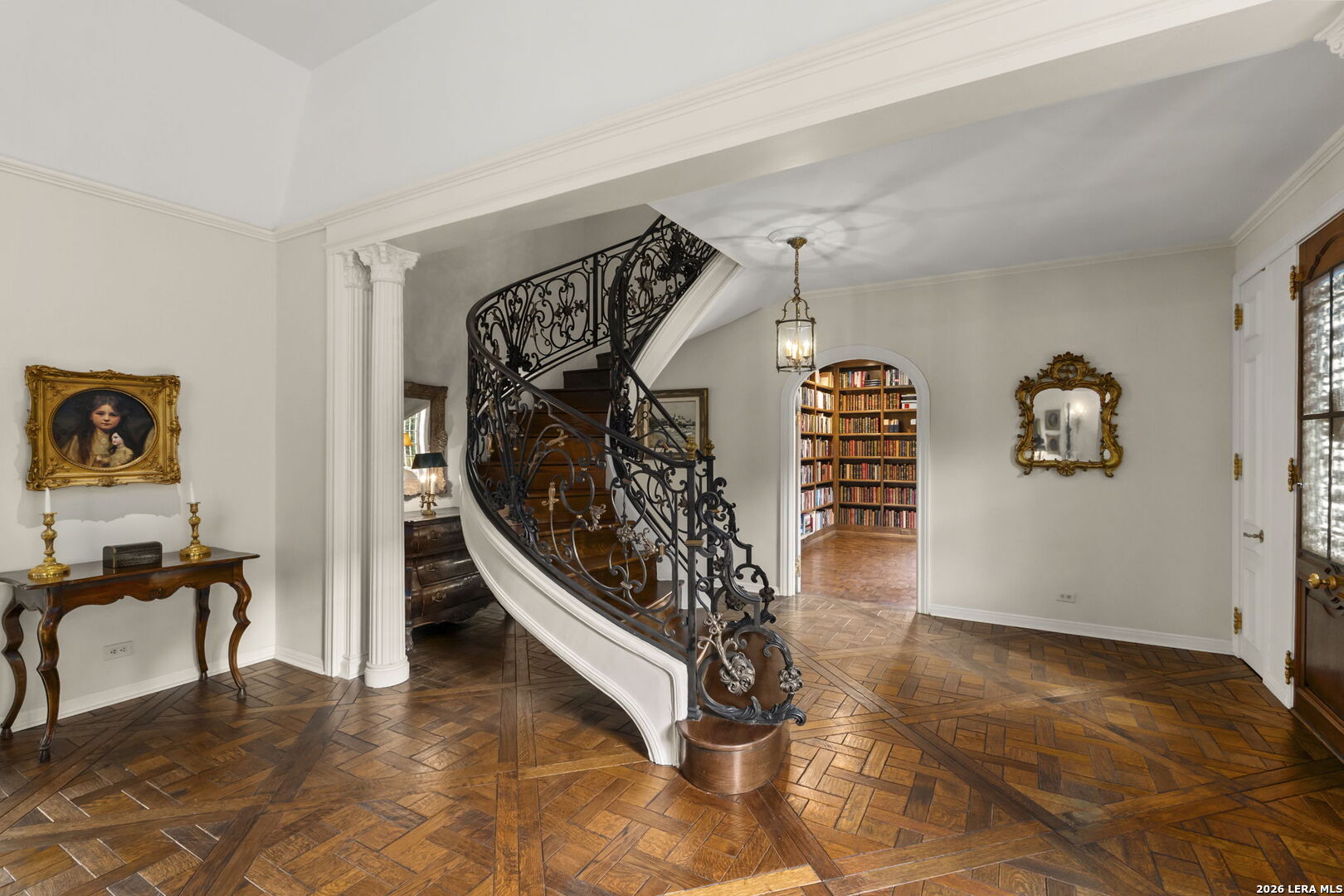 main property photo 13