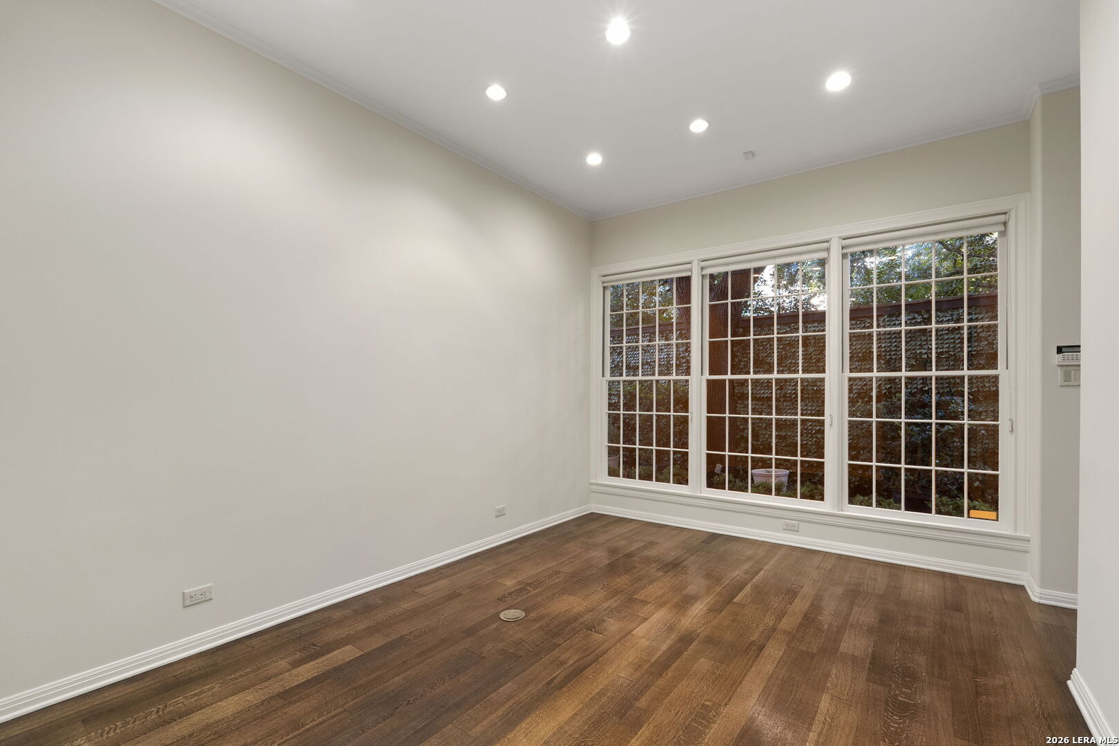 main property photo 70