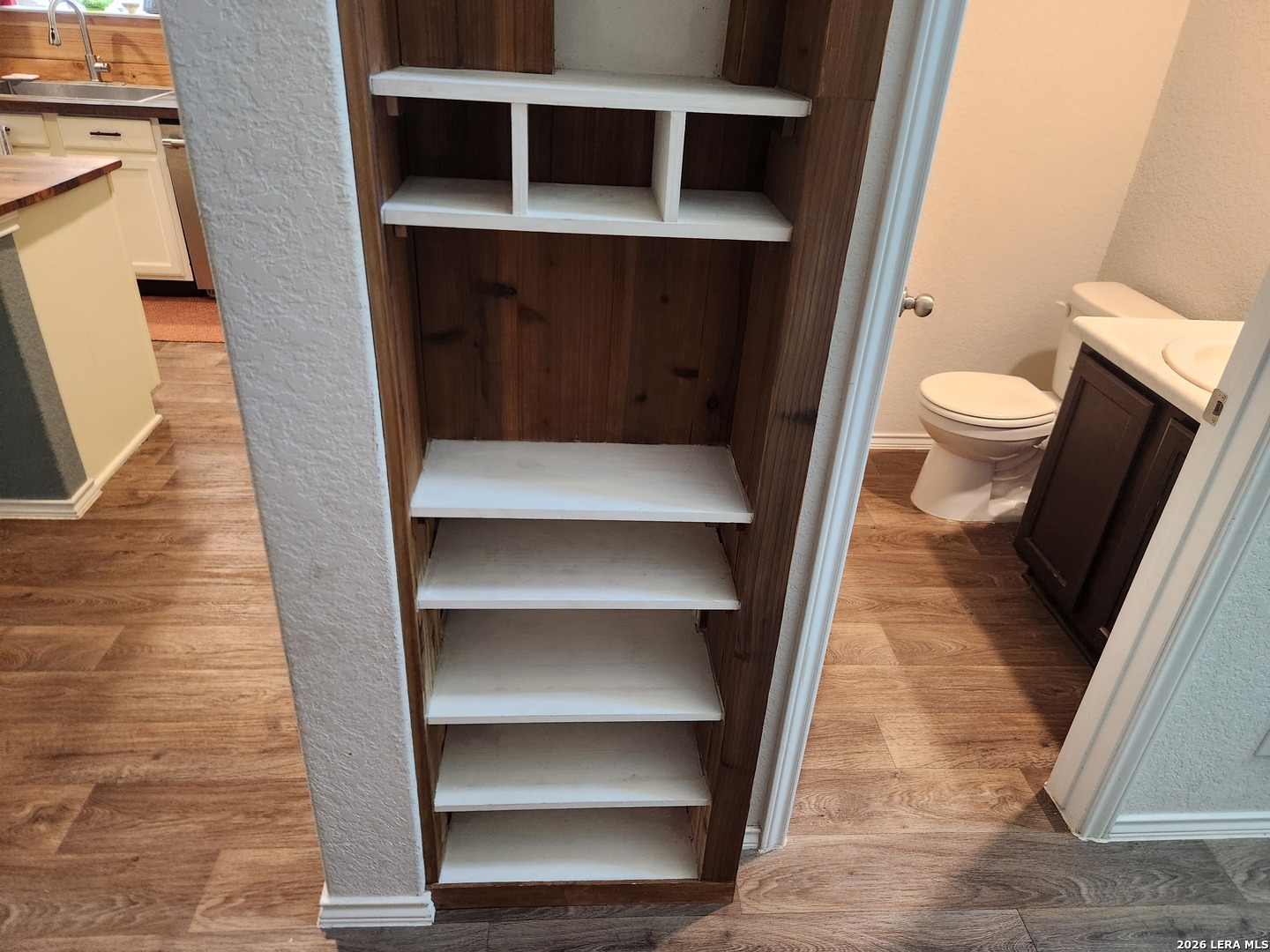 main property photo 13