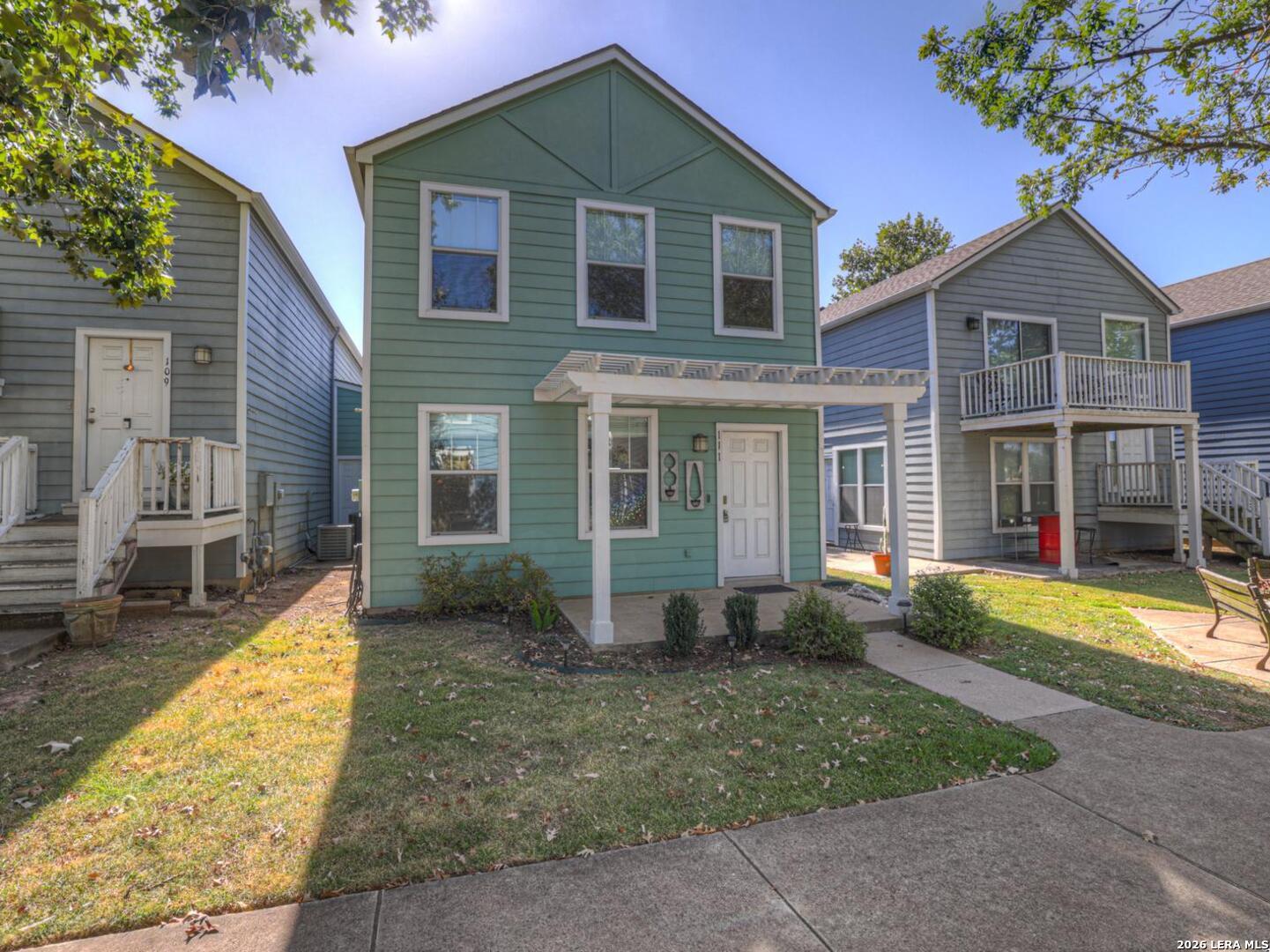 main property photo 0
