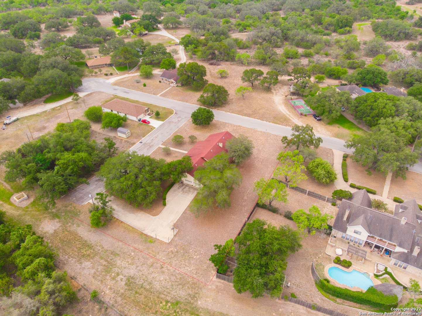 main property photo 27