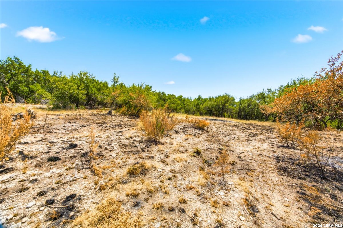main property photo 25