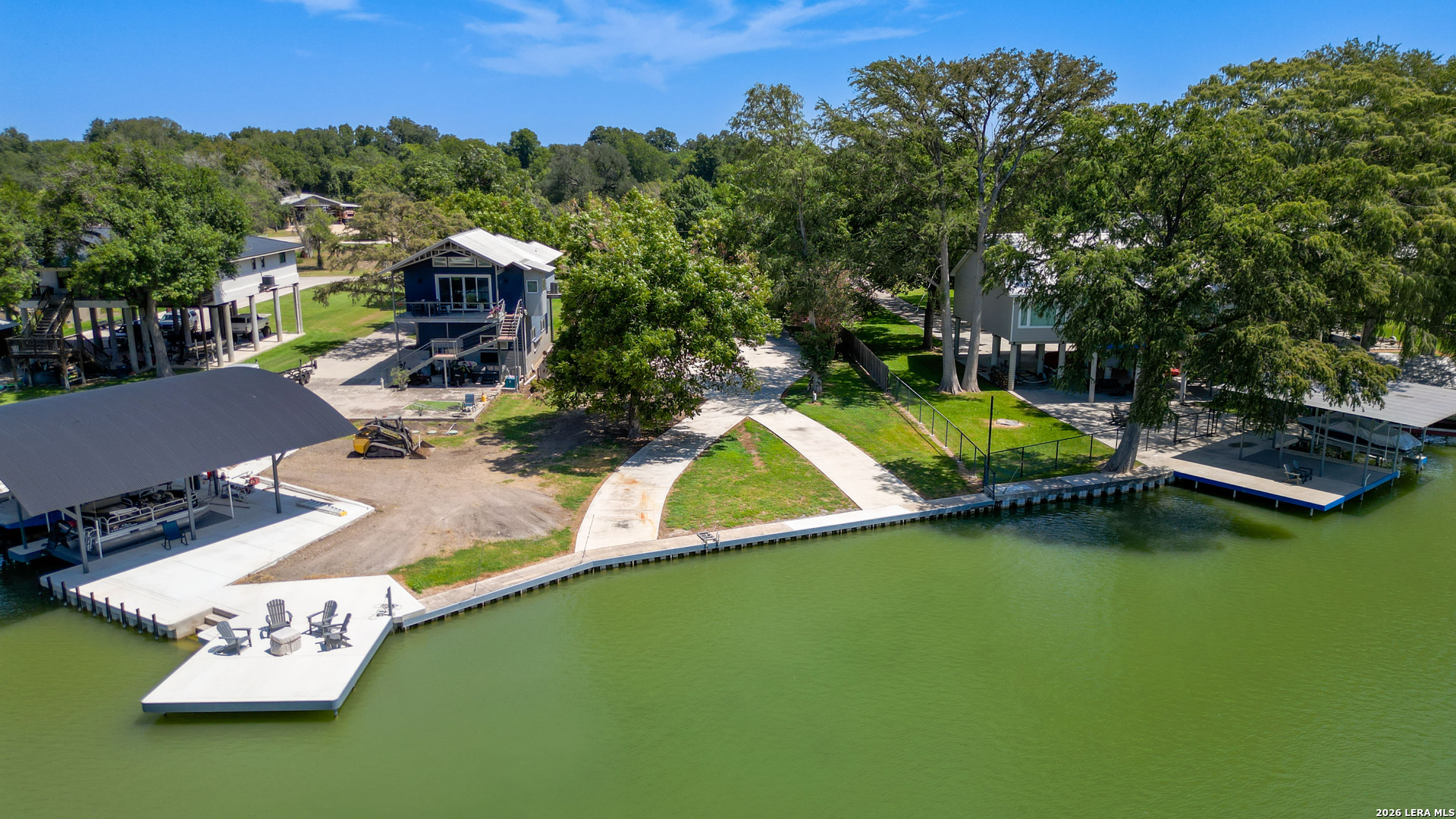 main property photo 16