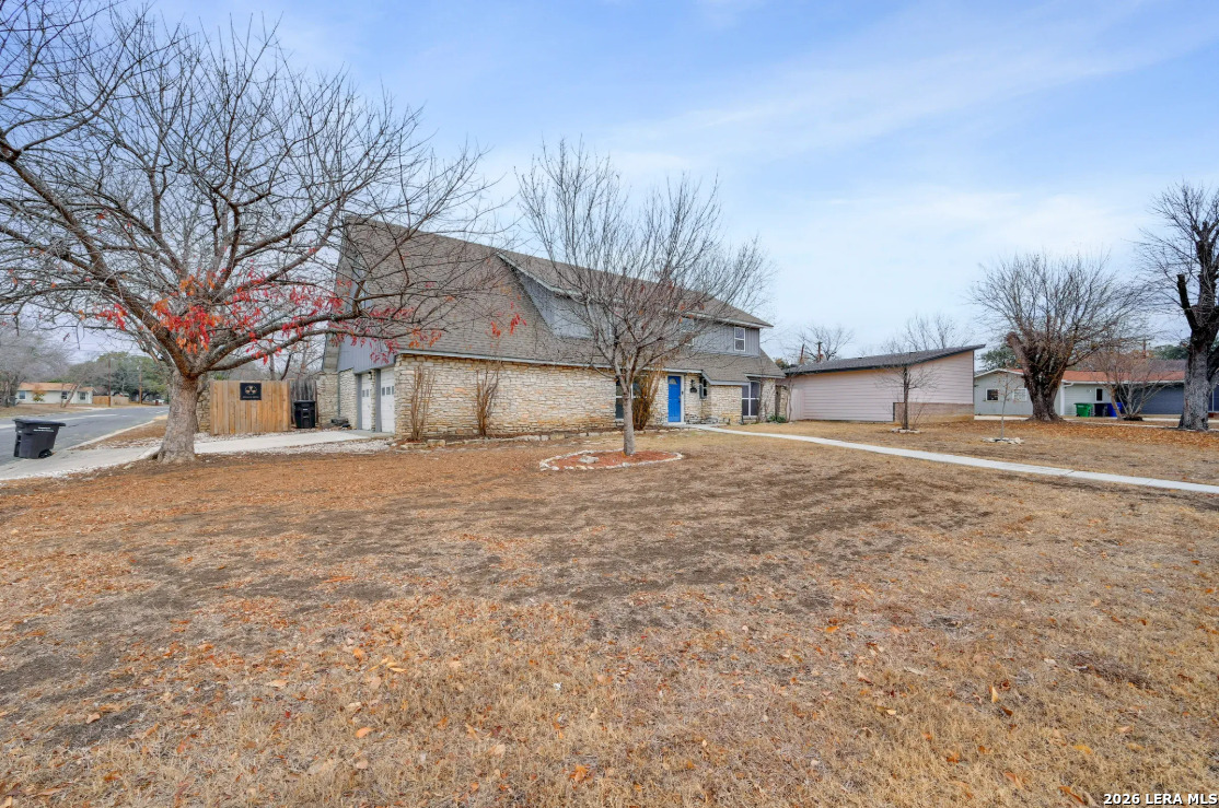 main property photo 38