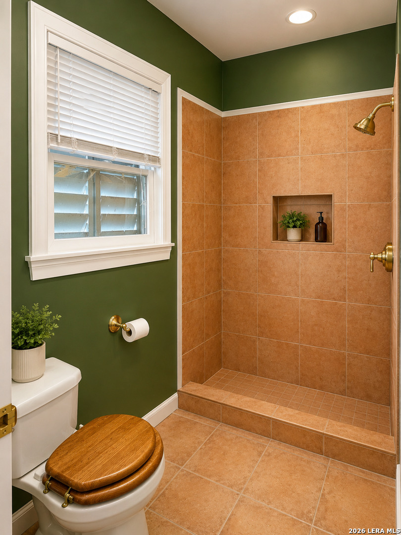 main property photo 4