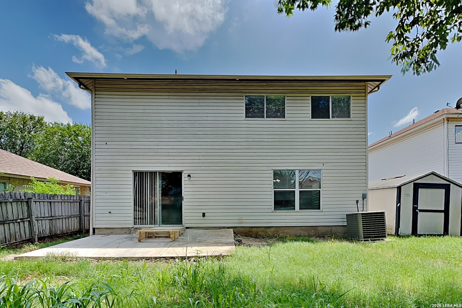 main property photo 14