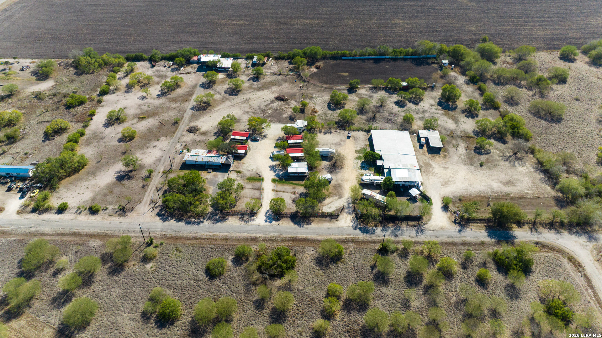main property photo 32