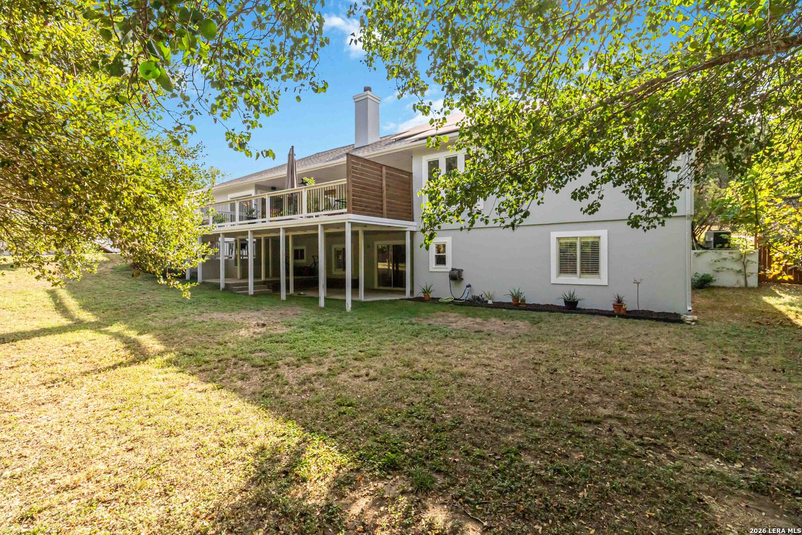 main property photo 30