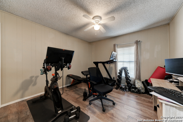 main property photo 16