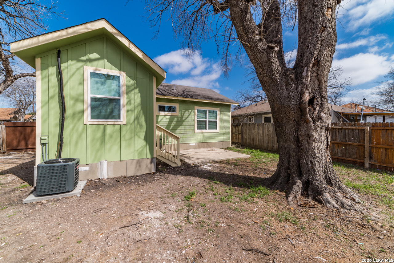 main property photo 25