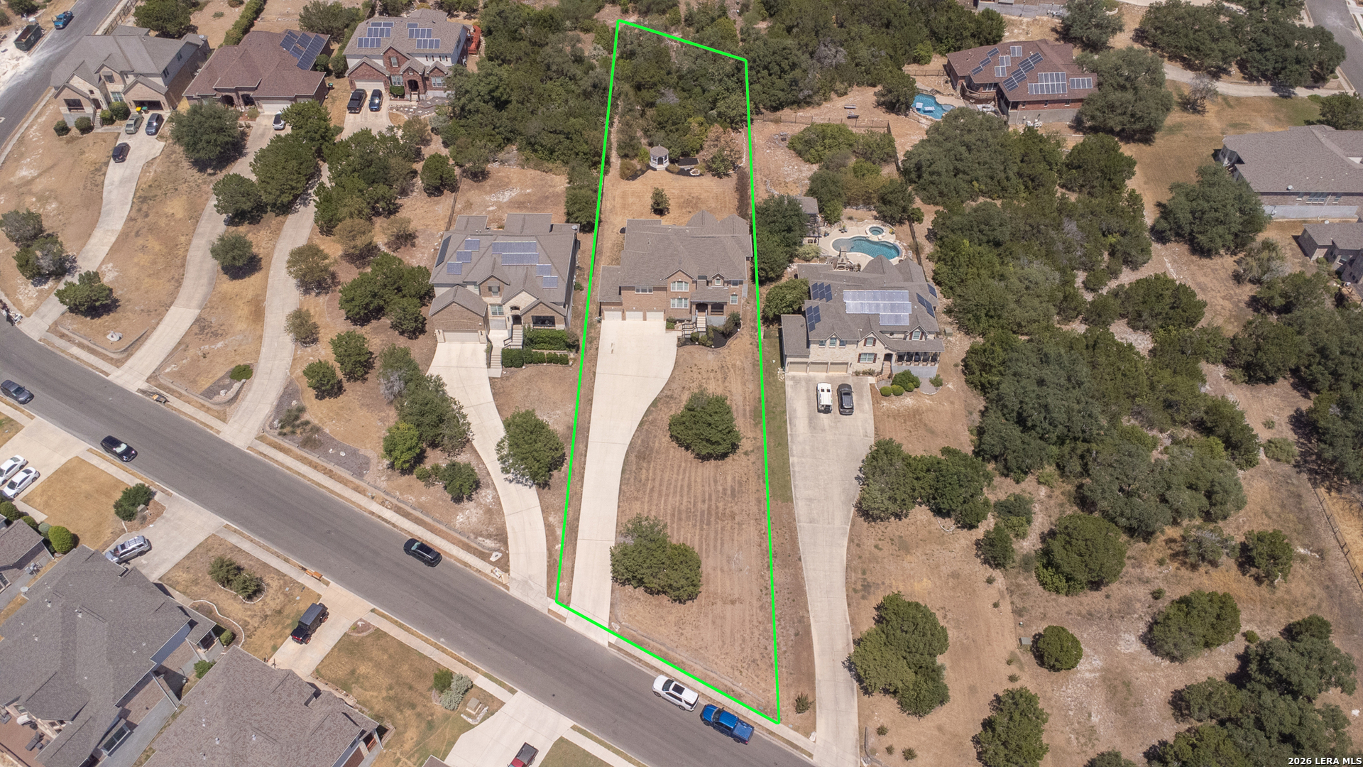 main property photo 50