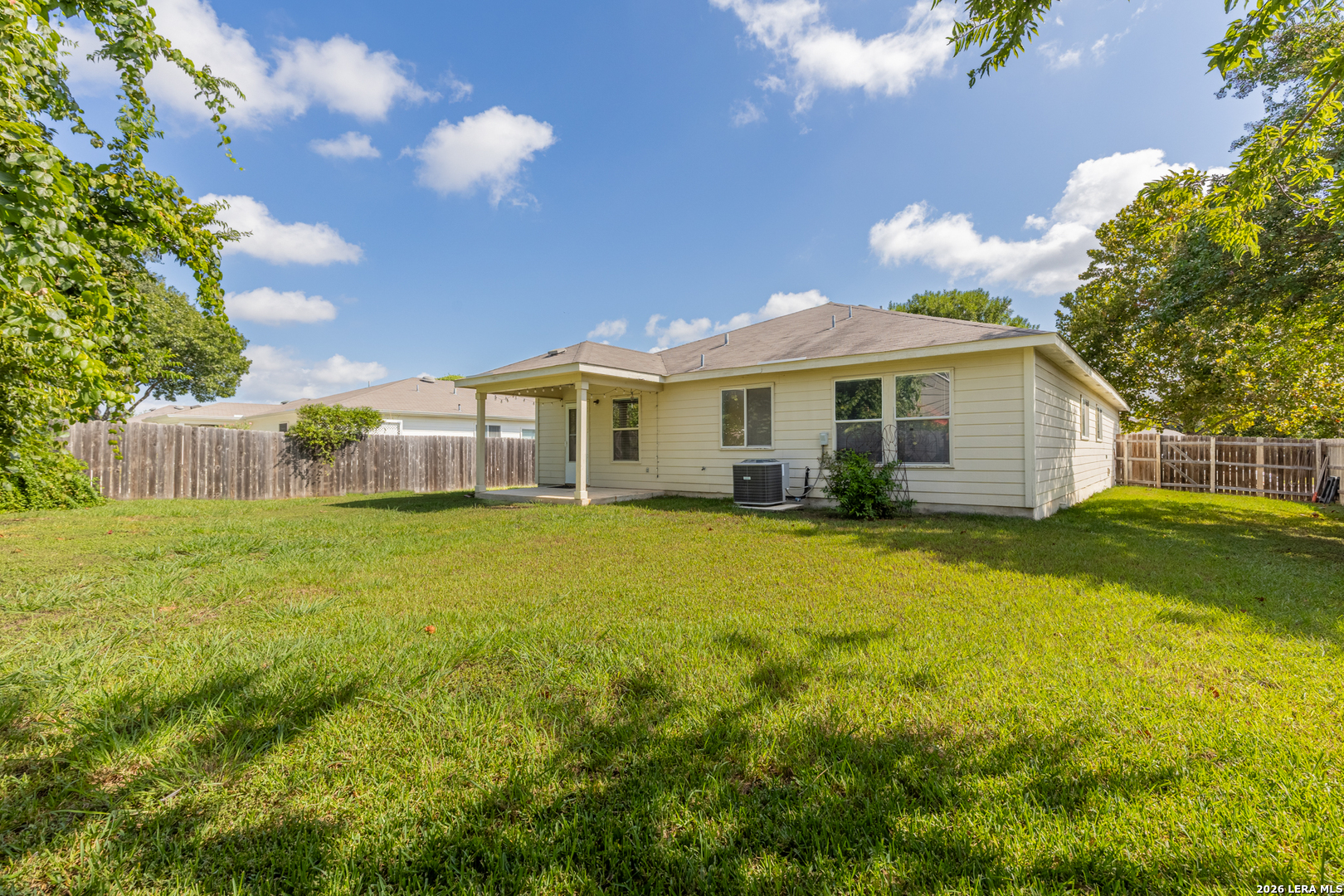 main property photo 26