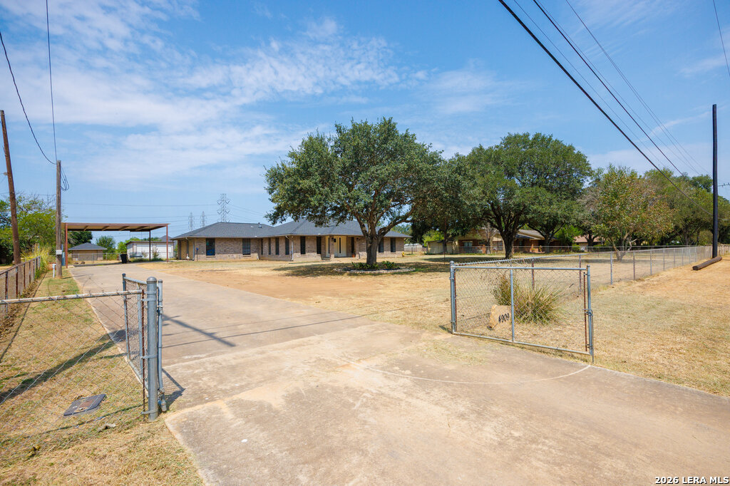 main property photo 25