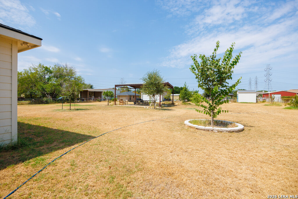 main property photo 26