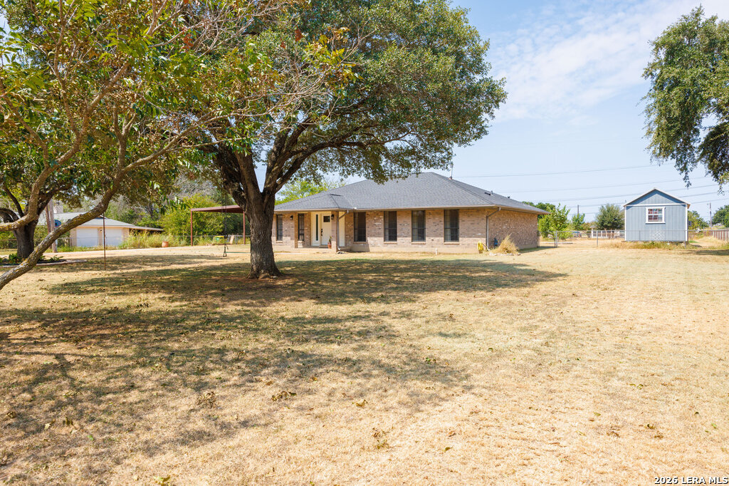 main property photo 27