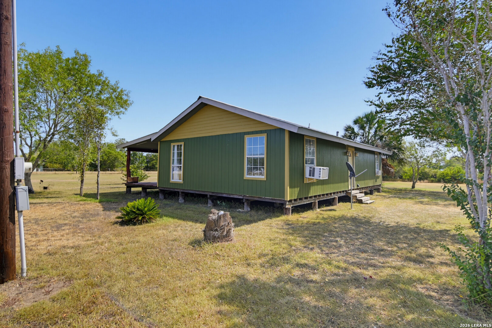 main property photo 18