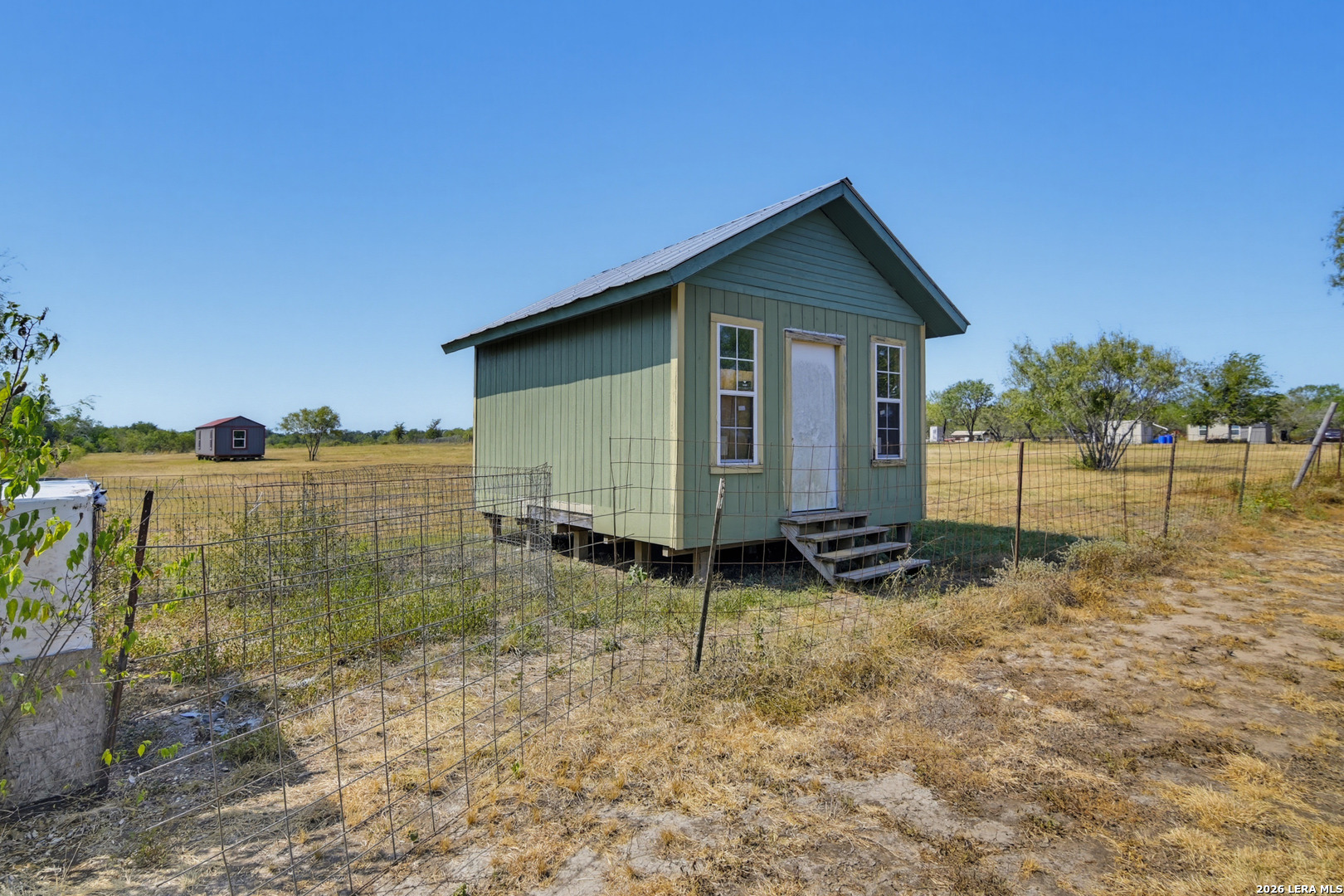 main property photo 21