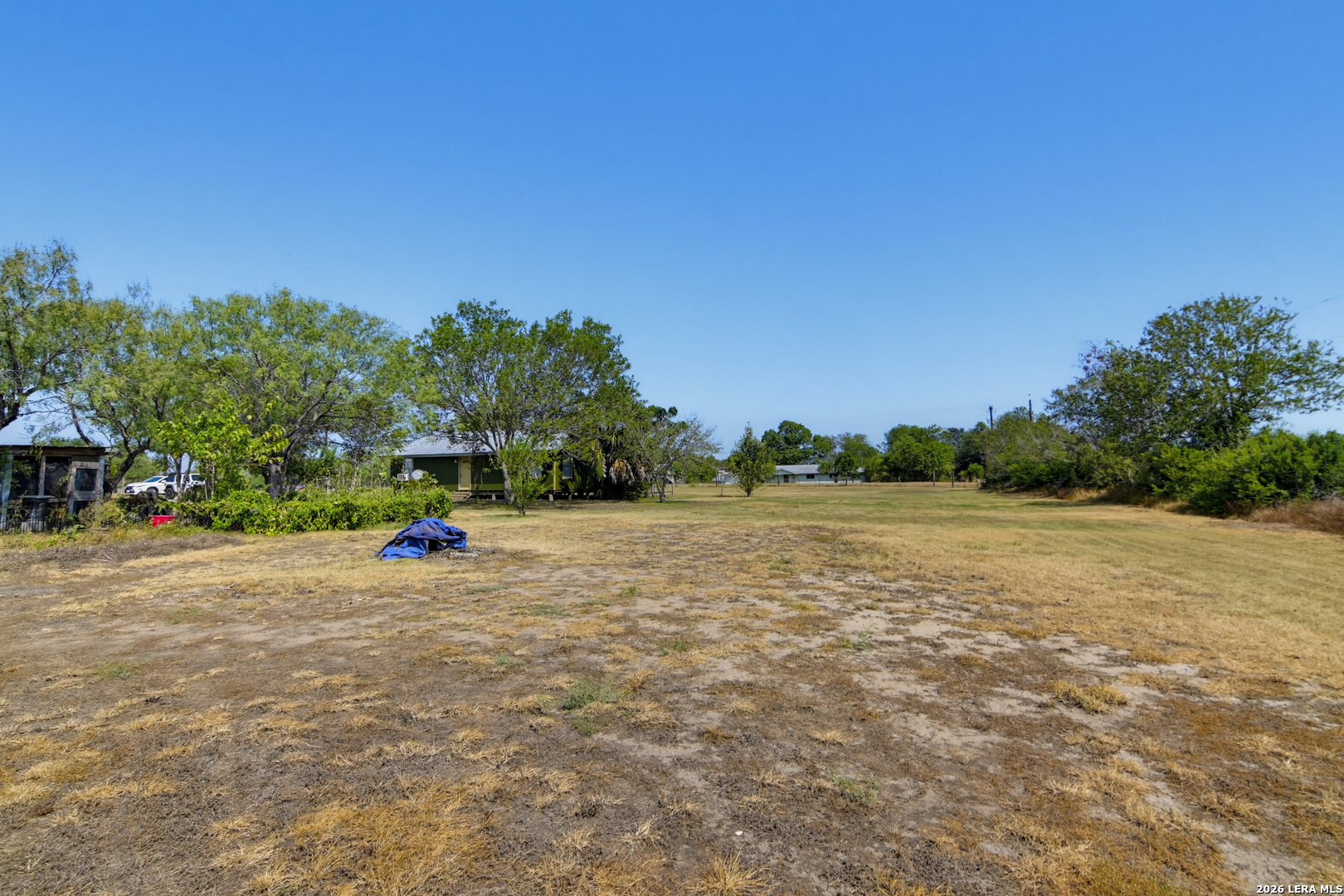 main property photo 9