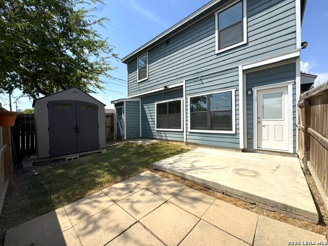 main property photo 16