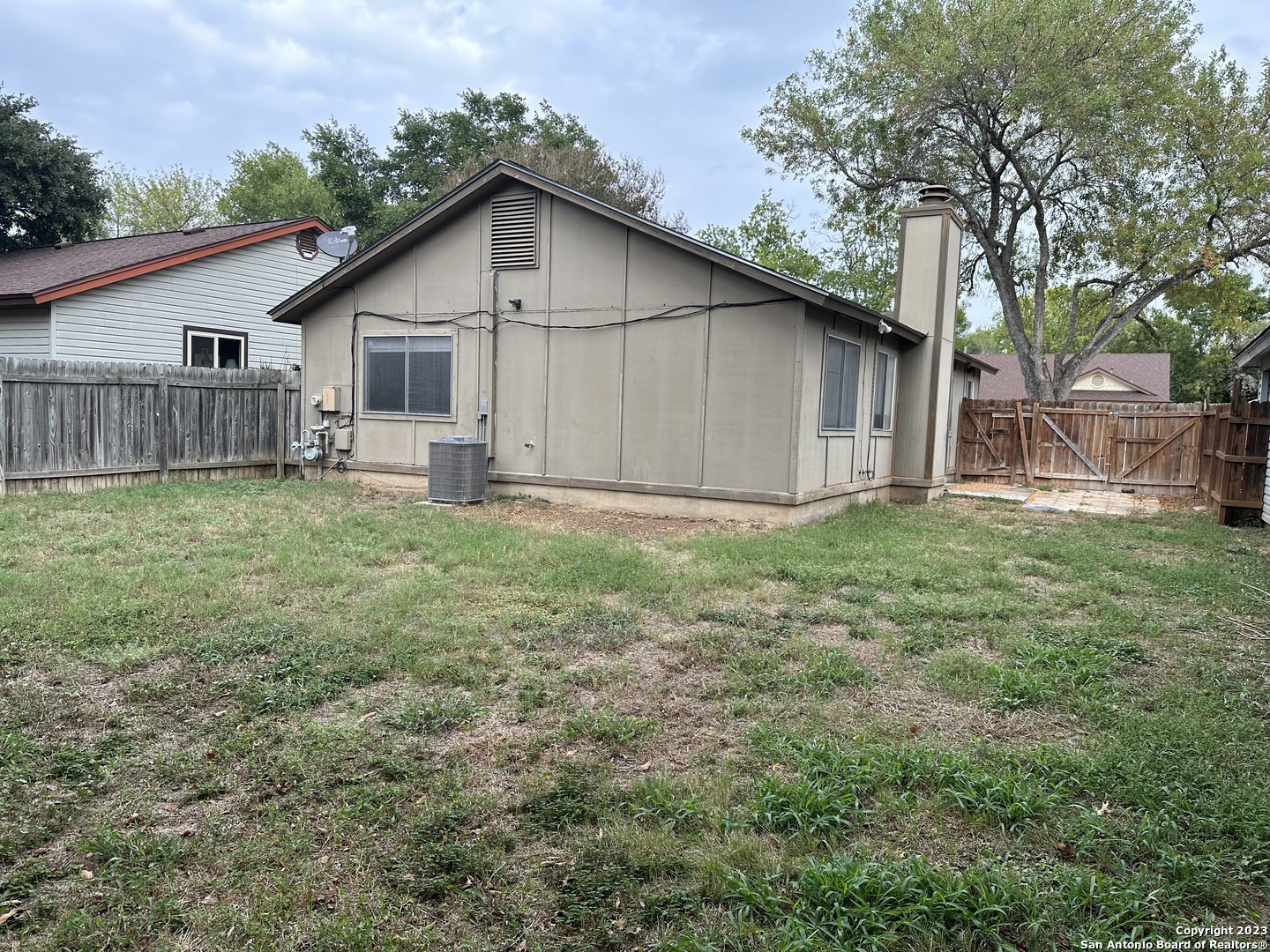main property photo 4