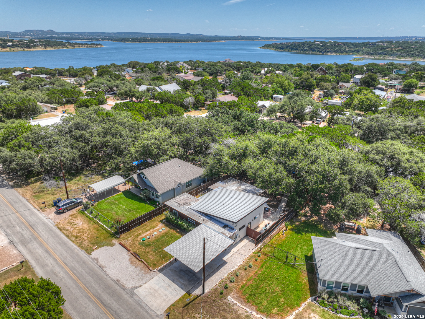 main property photo 35