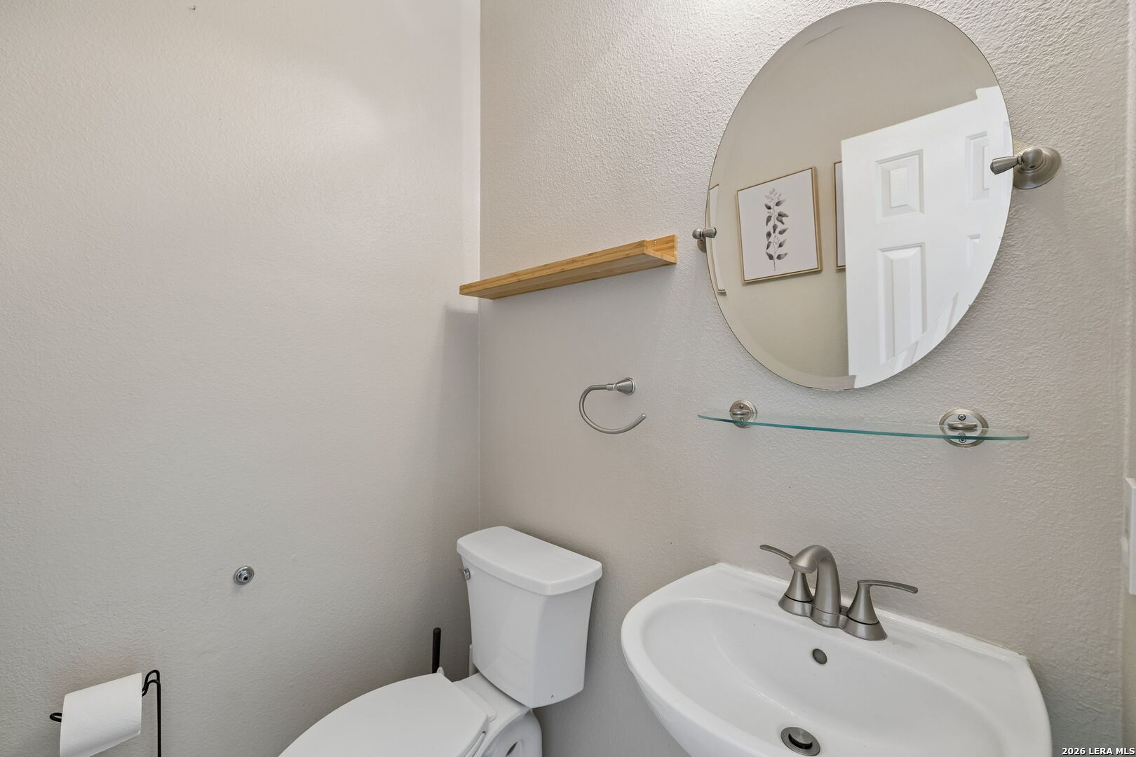 main property photo 22