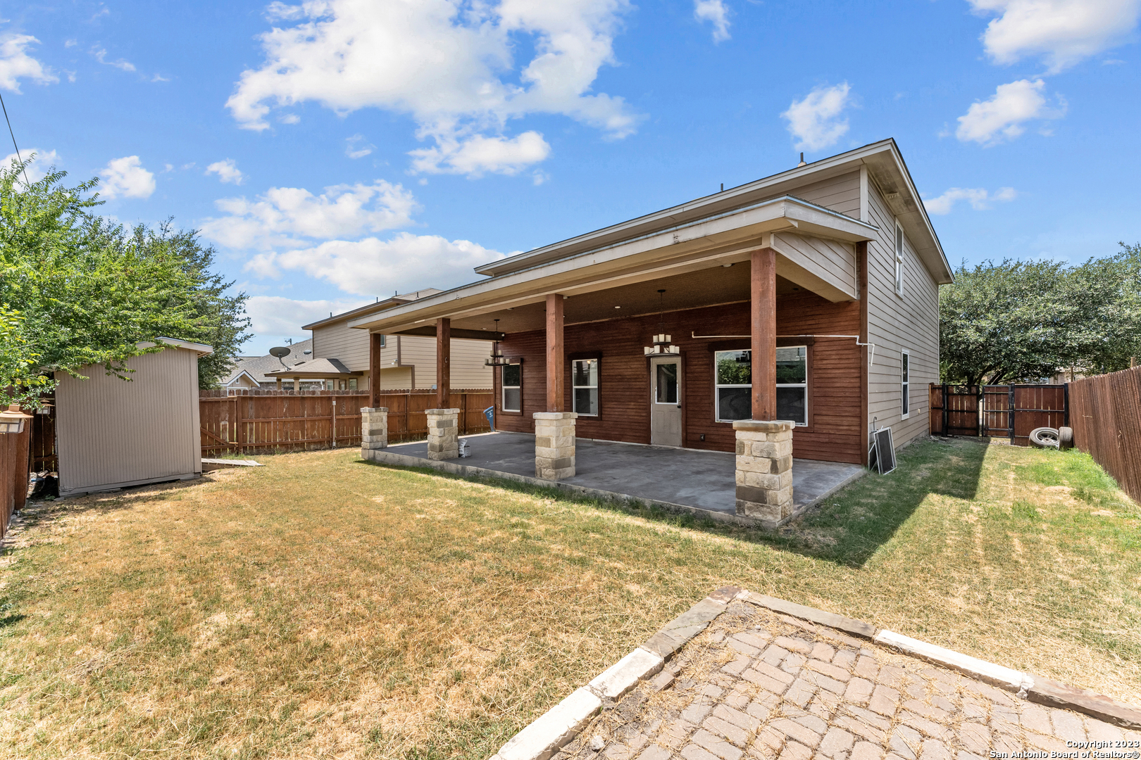 main property photo 31
