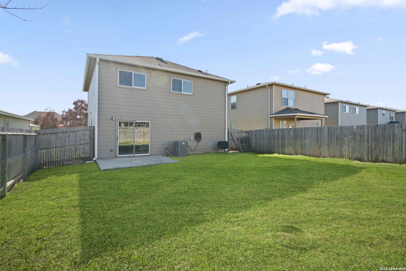 main property photo 20