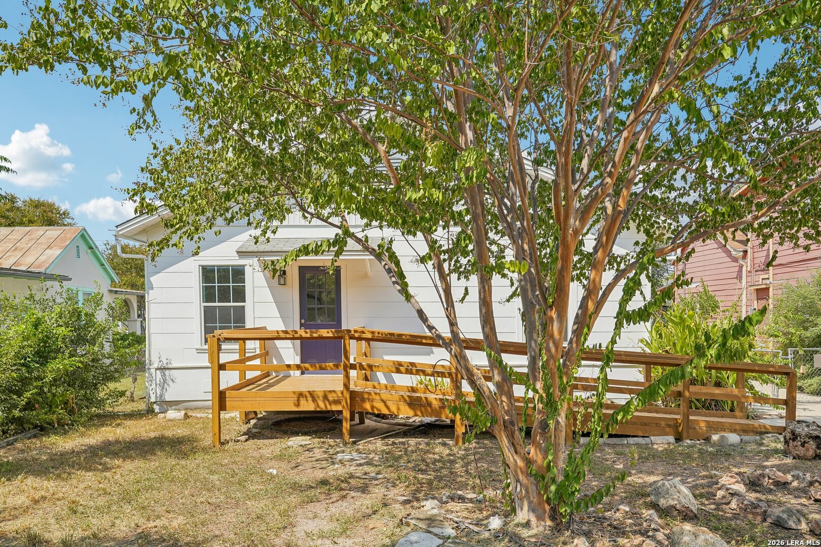 main property photo 17