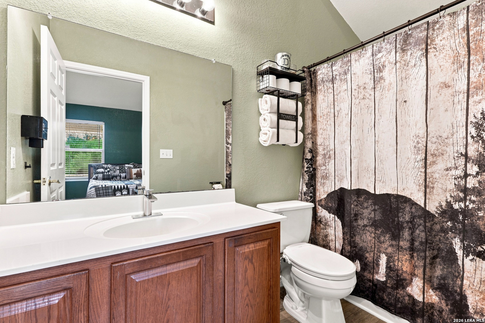 main property photo 12