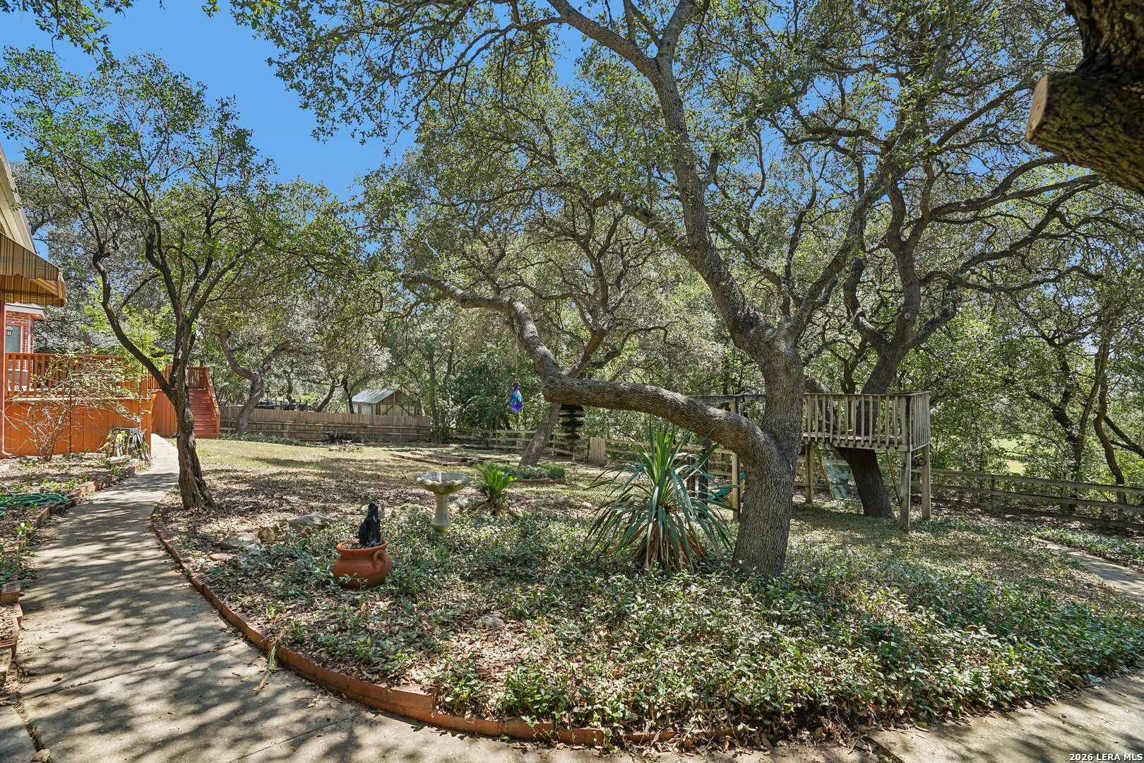 main property photo 50