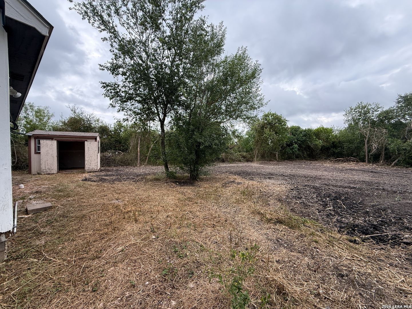 main property photo 13